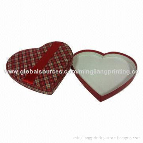 Confectionery Gift Box with Fabrics Combined Cover